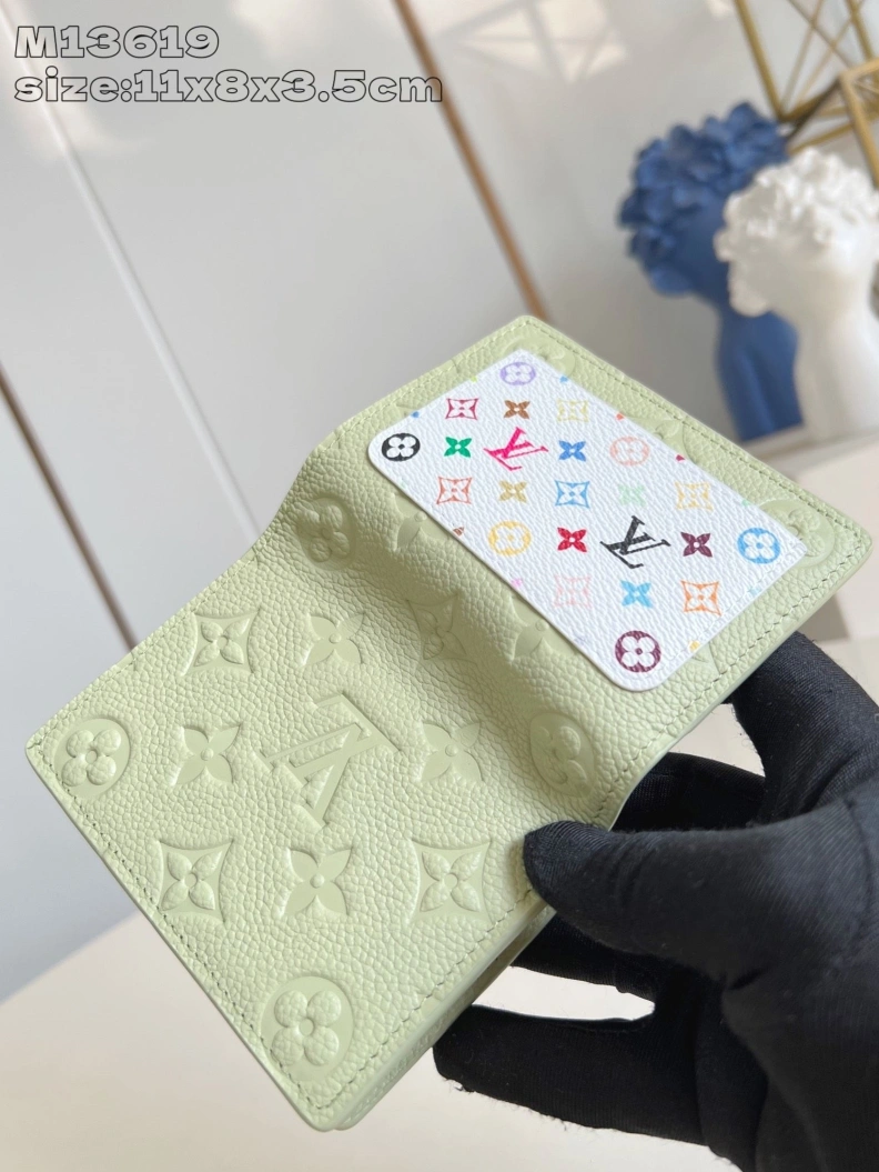 Durable LX Wallets 42