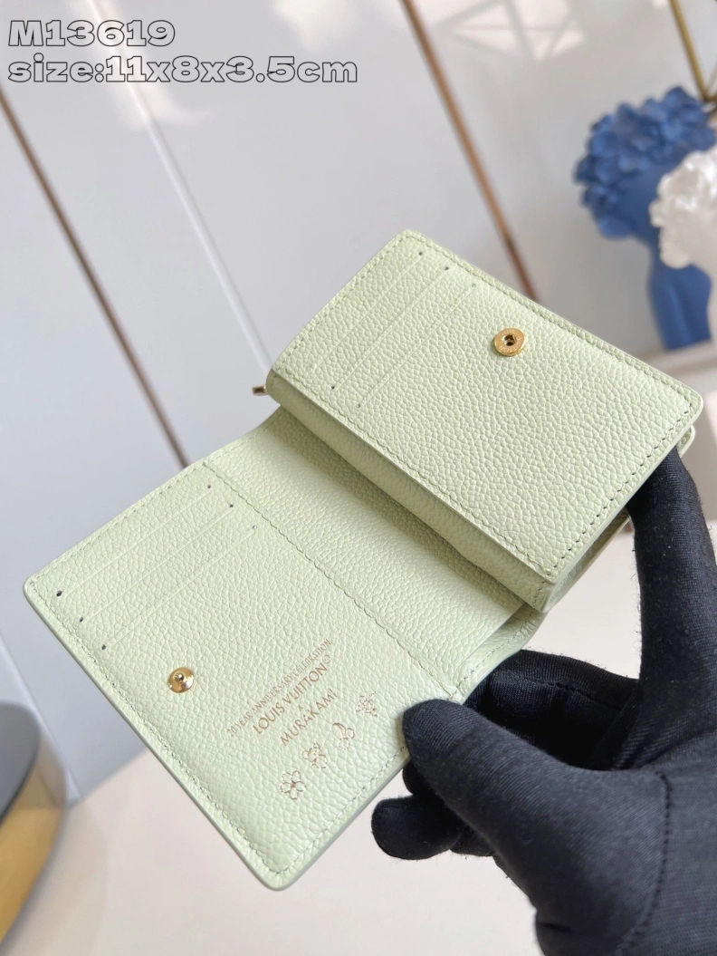 Durable LX Wallets 42