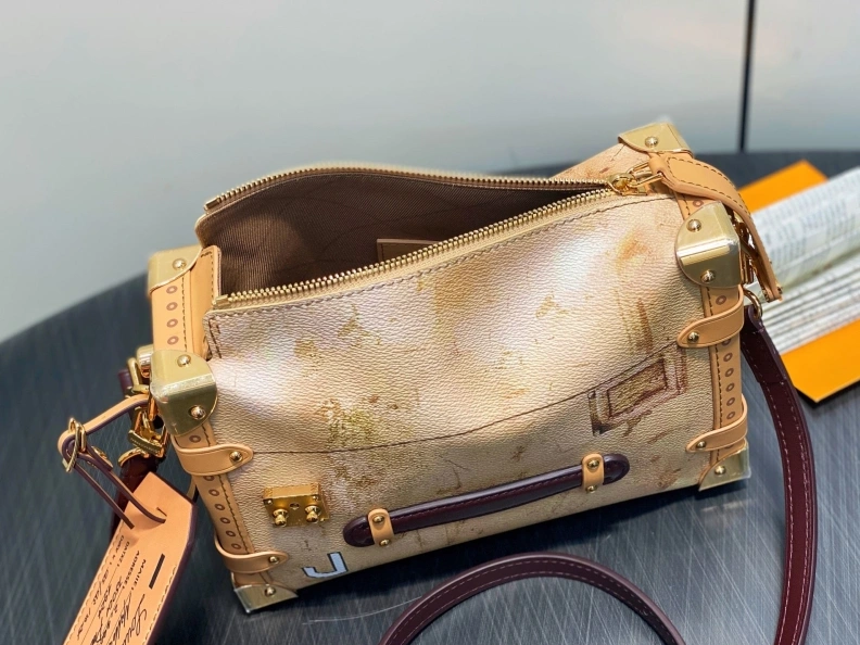 WellDesigned LX Box Bags 169