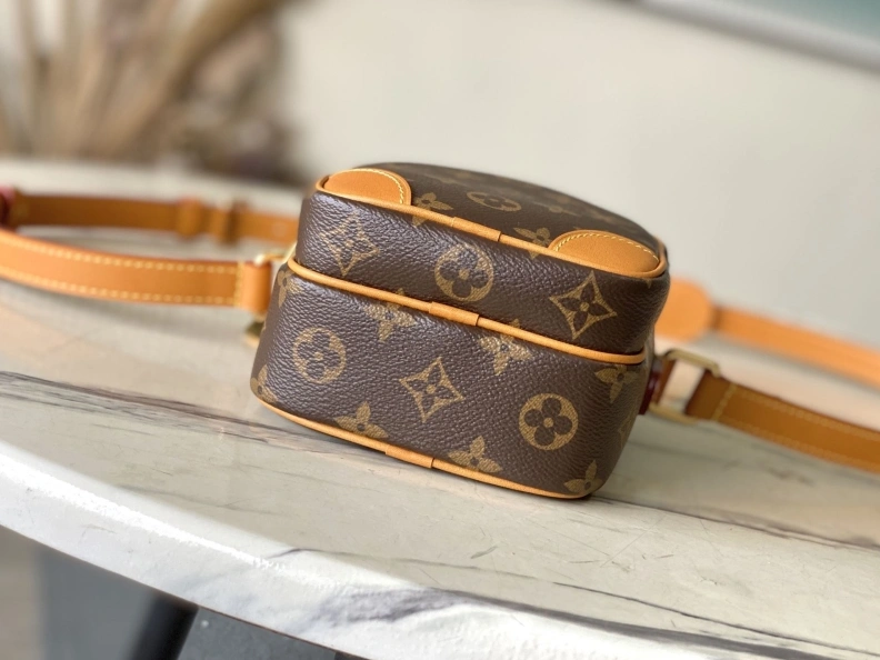 Functional LX Satchel Bags 150