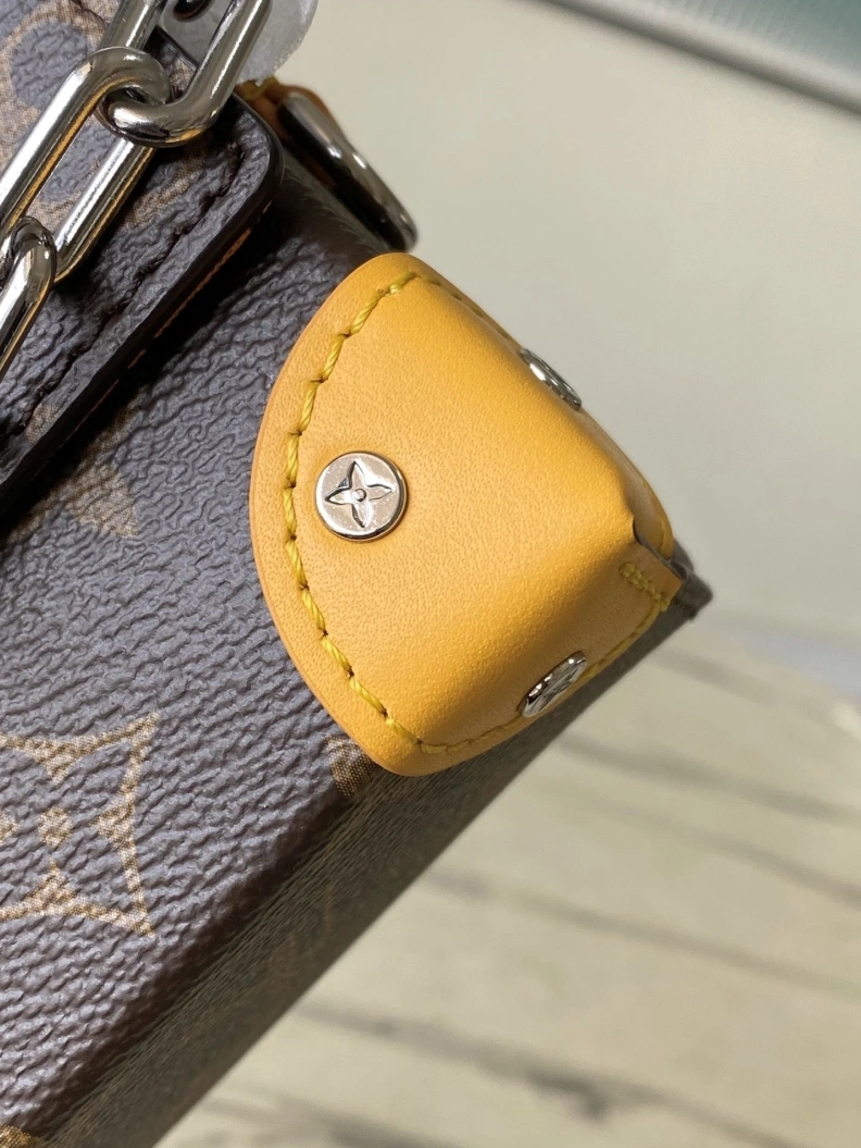 Stylish LX Box Bags 168