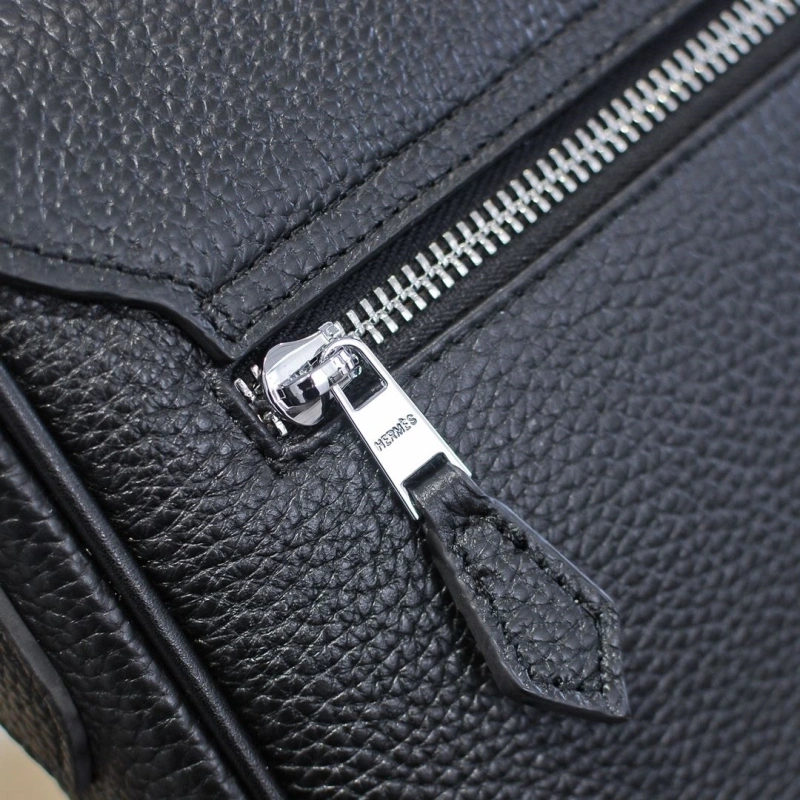 Flexible Hxrmxs Satchel Bags 73564