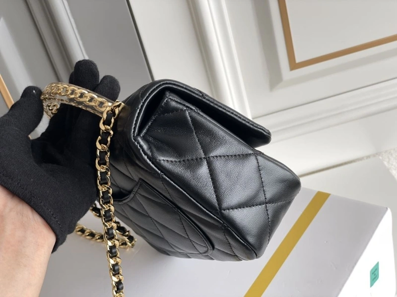 ModernLook Chxnxl Top Handle Bags 28783