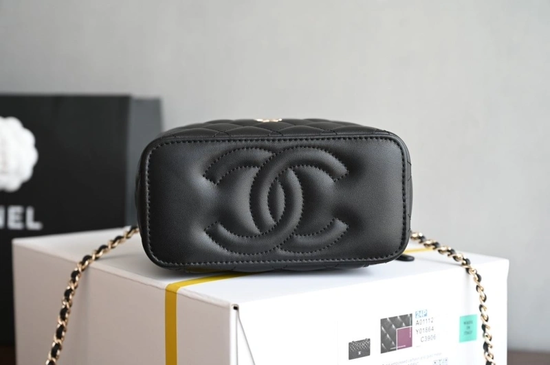 Bold Chxnxl Cosmetic Bags 28818