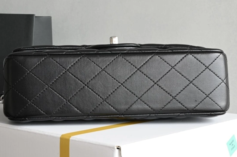 Refined Chxnxl CF Series Bags 25816