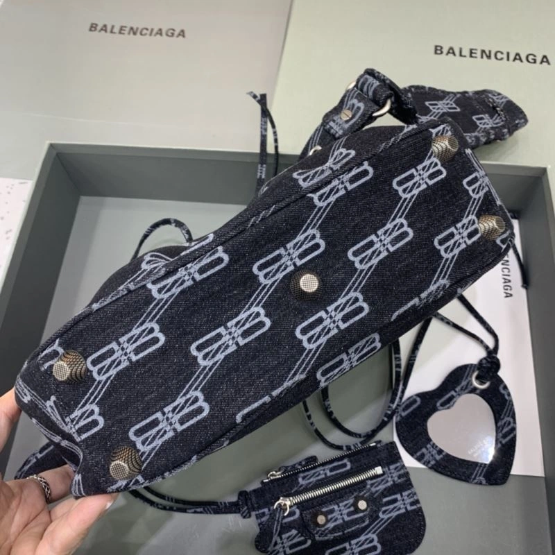 Bxlxnciaga  City Bags GoAnywhere 85915
