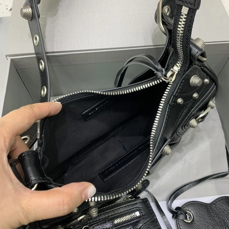 NewStyle Bxlxnciaga  City Bags 85904