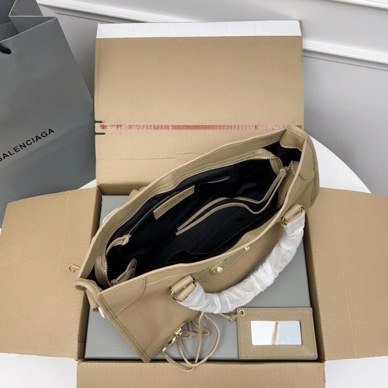 StreetReady Bxlxnciaga Shopping Bags 85557