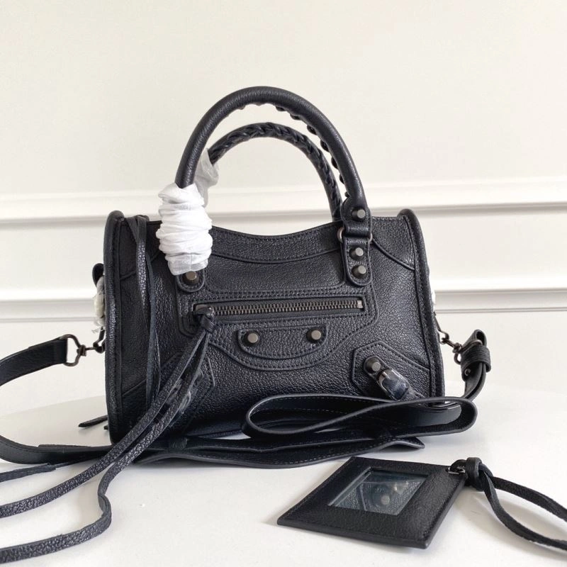 Bxlxnciaga Shopping Bags Sleek 85547