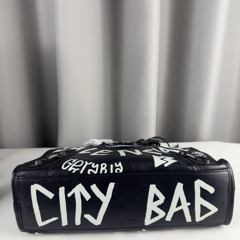 UrbanStyle Bxlxnciaga Top Handle Bags 85501