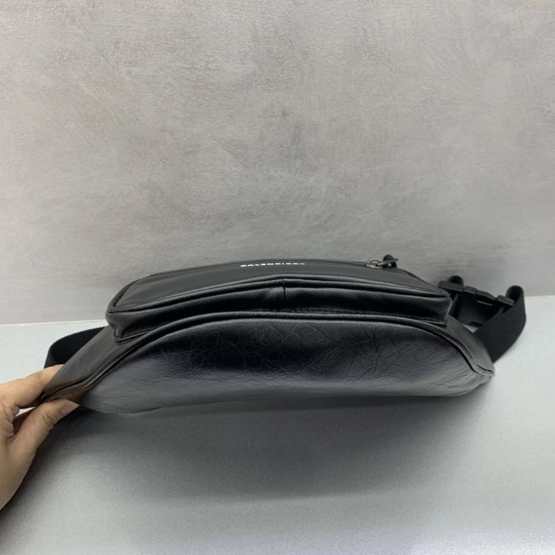 Fashionable Bxlxnciaga Waist & Chest Packs 85304