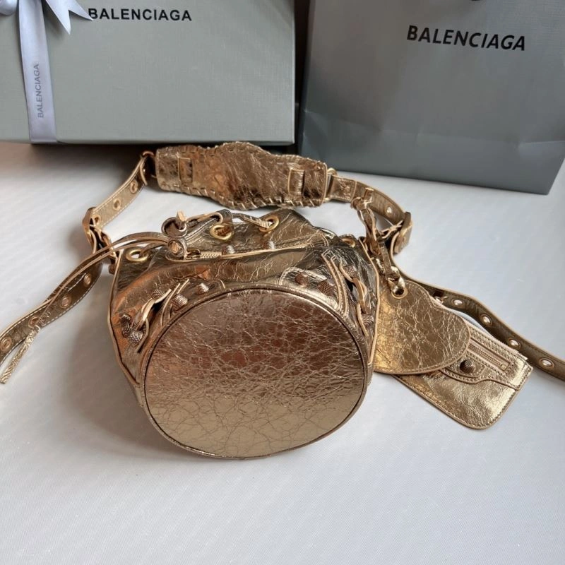 Bxlxnciaga Bucket Bags EasyMatch 85939