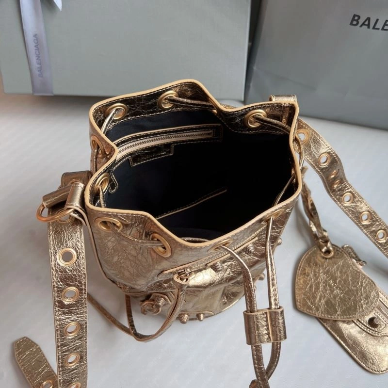 Bxlxnciaga Bucket Bags EasyMatch 85939