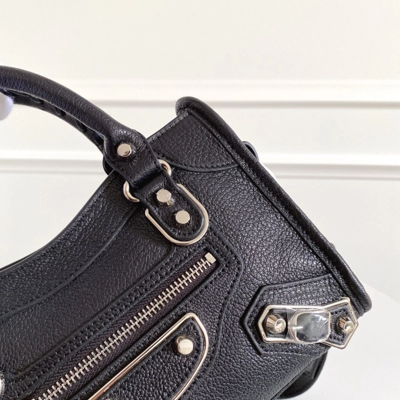 Bxlxnciaga Top Handle Bags Timeless 84172