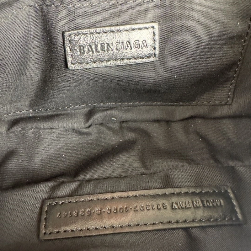 Versatile Bxlxnciaga Satchel Bags 84215