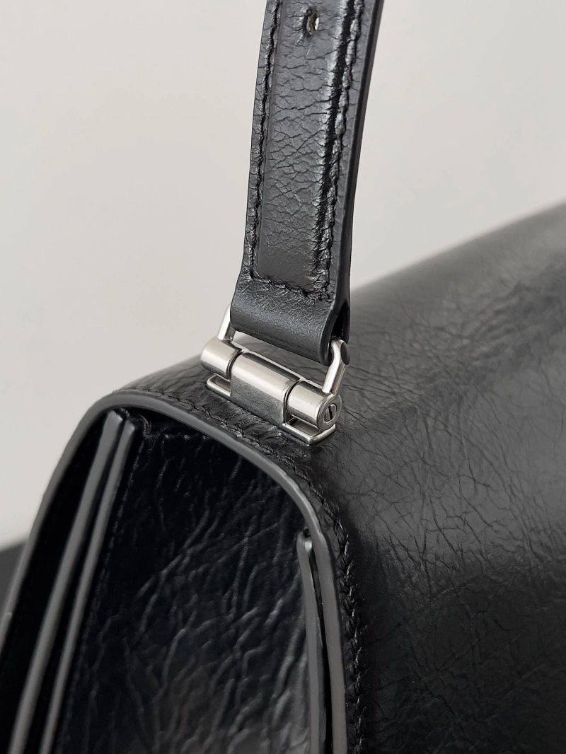 Versatile Bxlxnciaga Hourglass Bags 84423