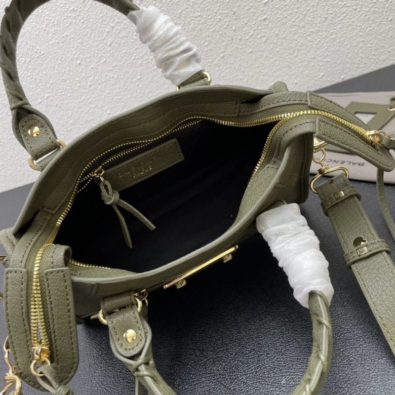 Efficient Bxlxnciaga Top Handle Bags 84119