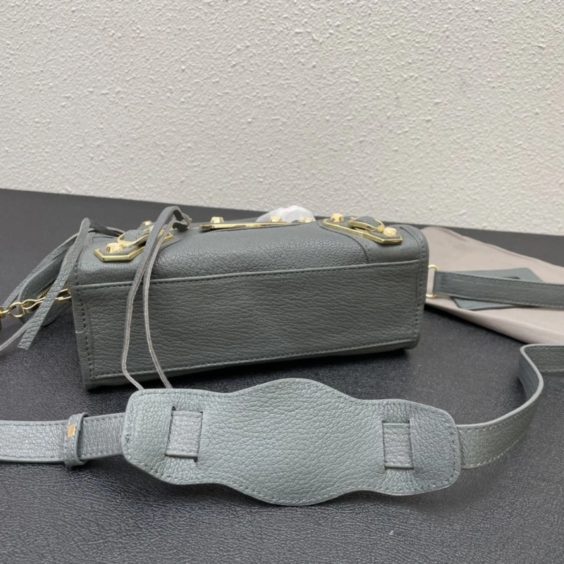 Bxlxnciaga Top Handle Bags Cozy 84104