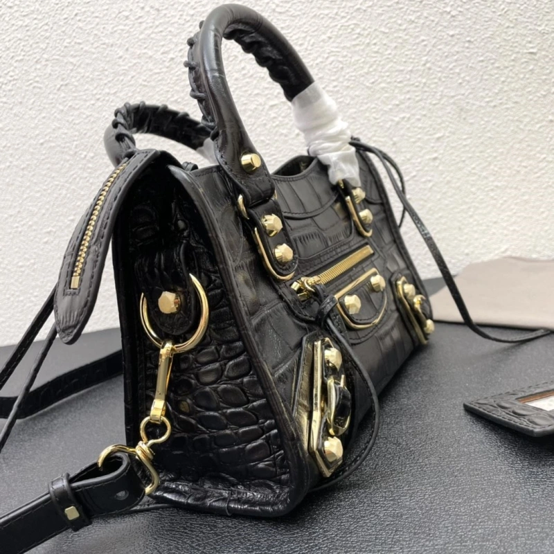 Flexible Bxlxnciaga Top Handle Bags 84101