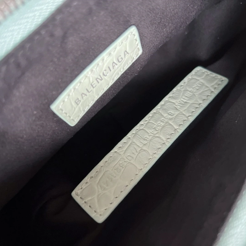 Cozy Bxlxnciaga  City Bags 84556