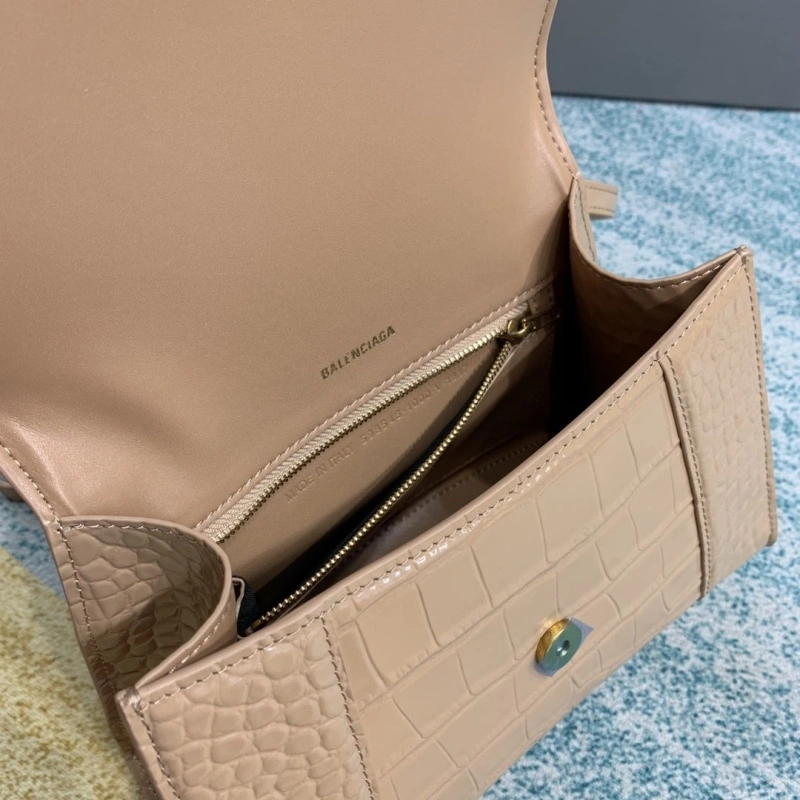 Functional Bxlxnciaga Hourglass Bags 84376
