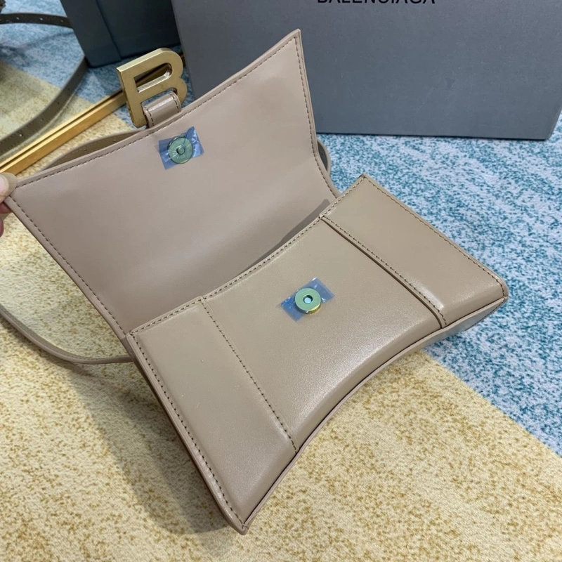 Bxlxnciaga Hourglass Bags Bold 84363