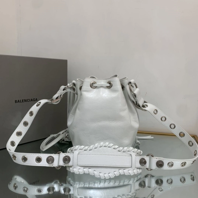 Bxlxnciaga Bucket Bags EasyMatch 84531