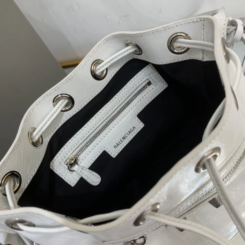Bxlxnciaga Bucket Bags EasyMatch 84531