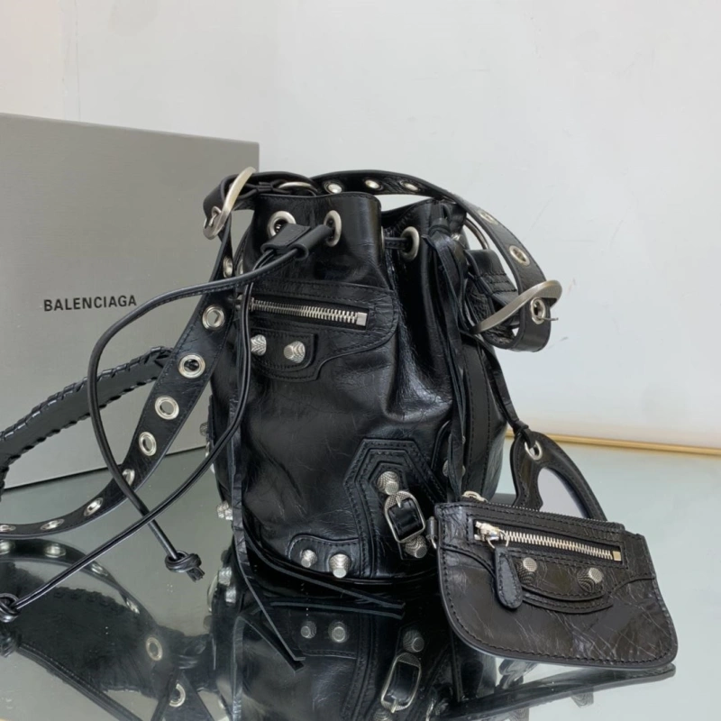 Bxlxnciaga Bucket Bags AllSeason 84545