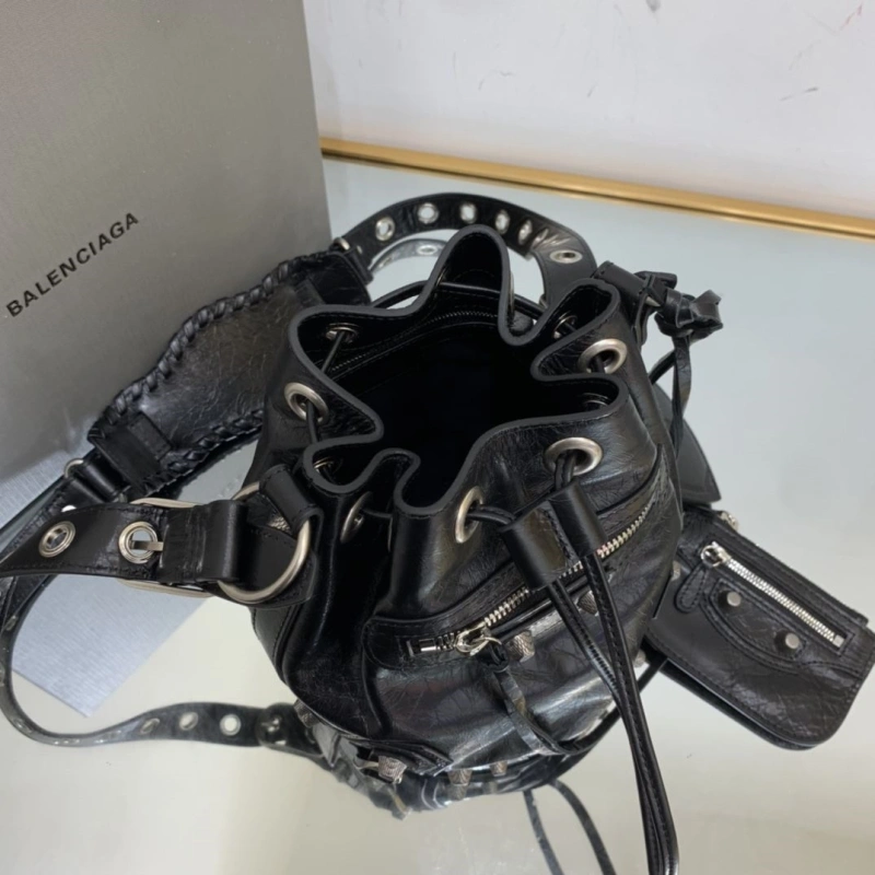 Bxlxnciaga Bucket Bags AllSeason 84545