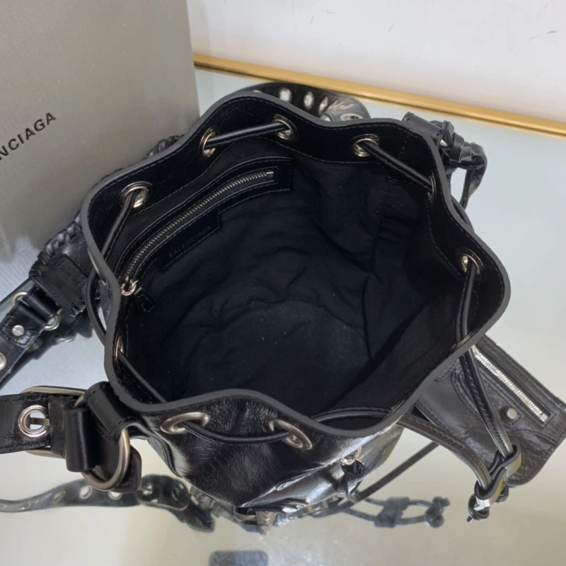 Bxlxnciaga Bucket Bags AllSeason 84545