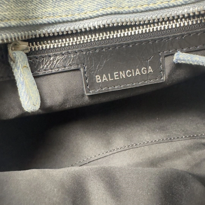 Bxlxnciaga  City Bags Refined 84514