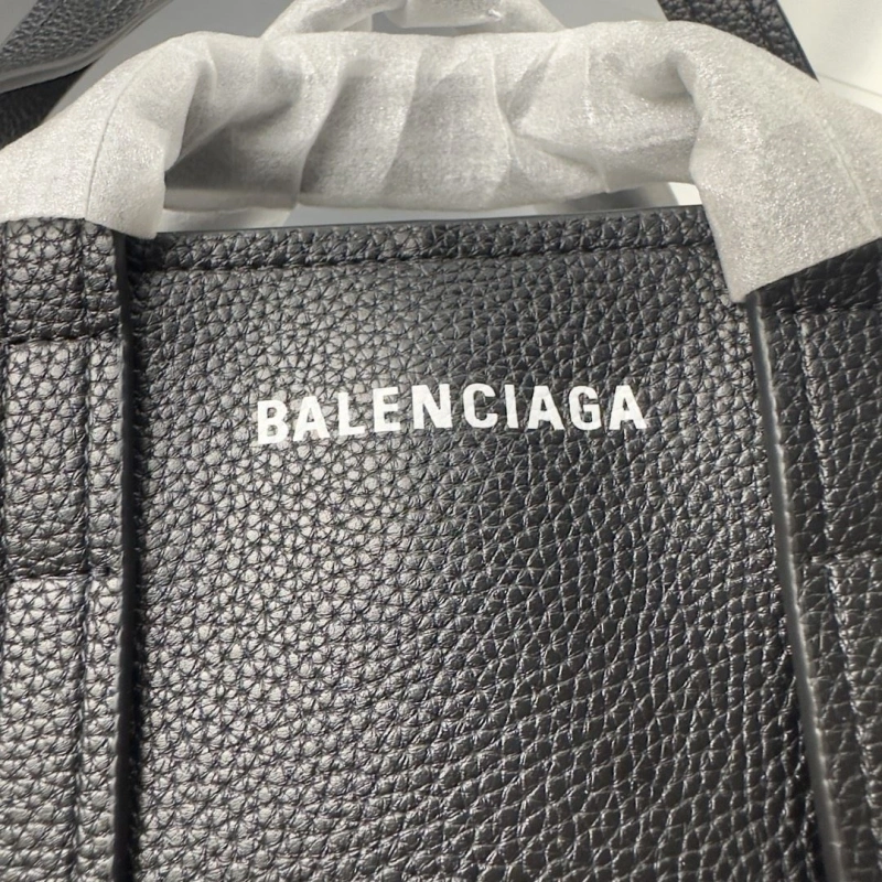 Bright Bxlxnciaga Shopping Bags 84195