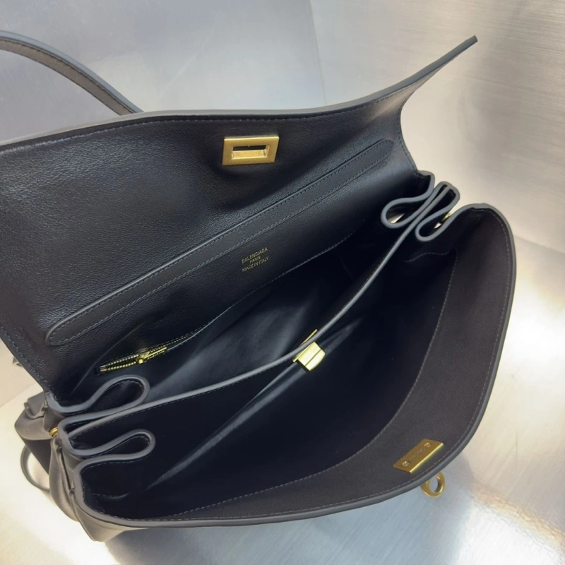 NewStyle Bxlxnciaga Top Handle Bags 84064