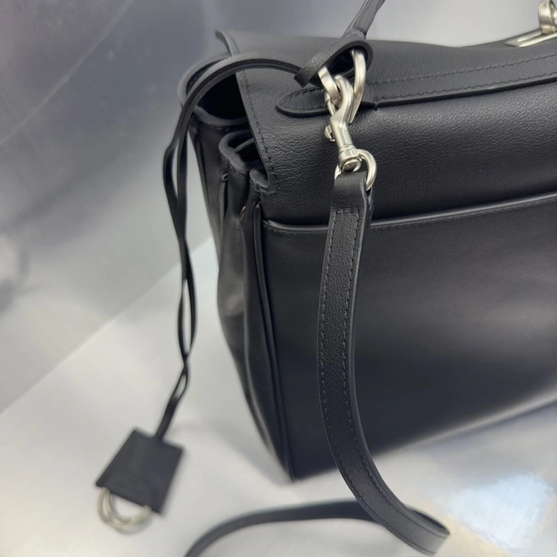 Efficient Bxlxnciaga Top Handle Bags 84058
