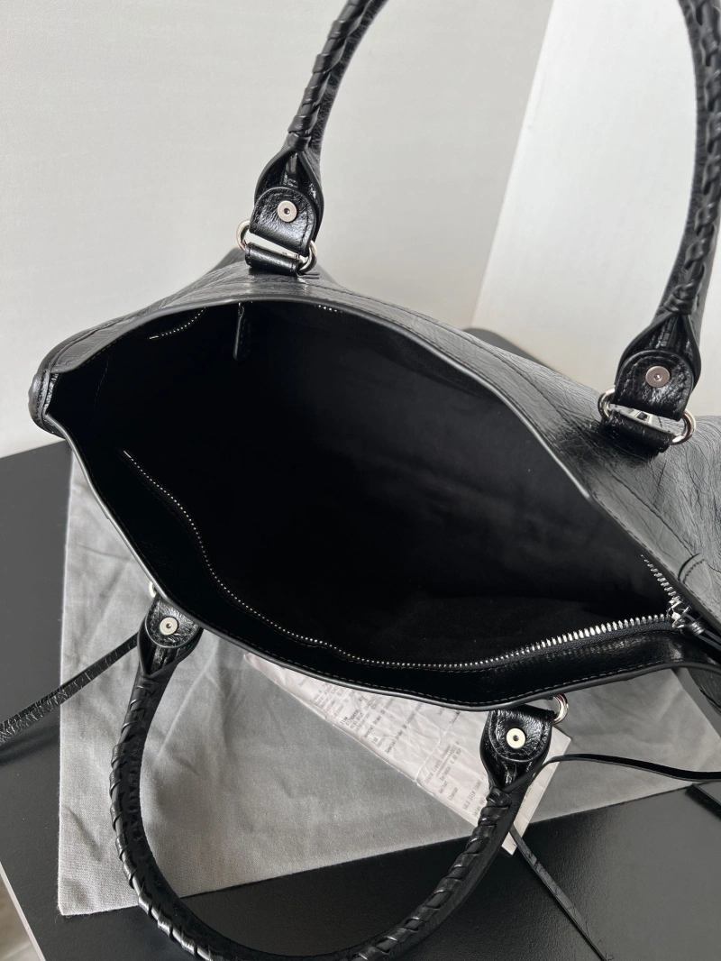 StreetReady Bxlxnciaga Top Handle Bags 84056