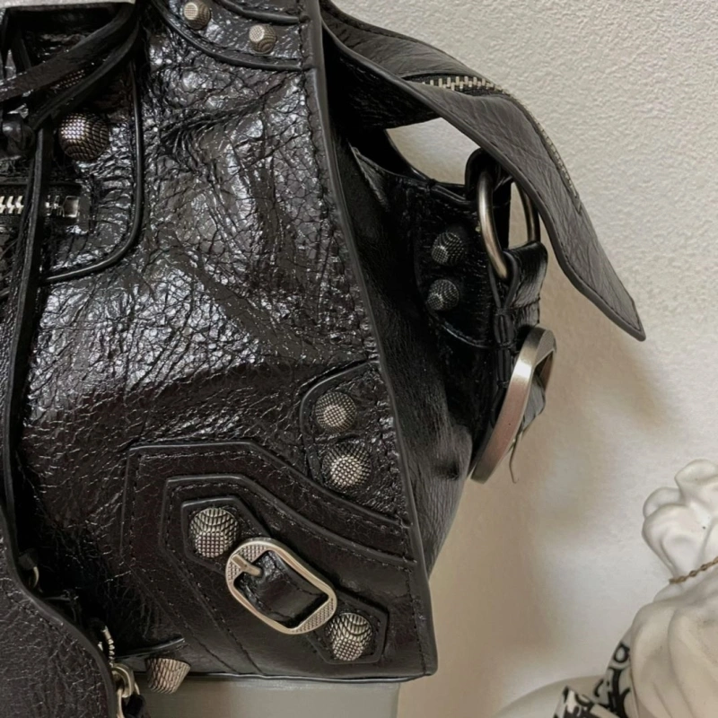 Bold Bxlxnciaga Top Handle Bags 84026