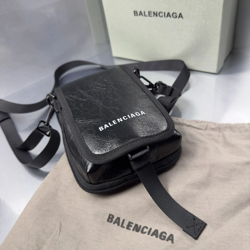 Resilient Bxlxnciaga Satchel Bags 84250