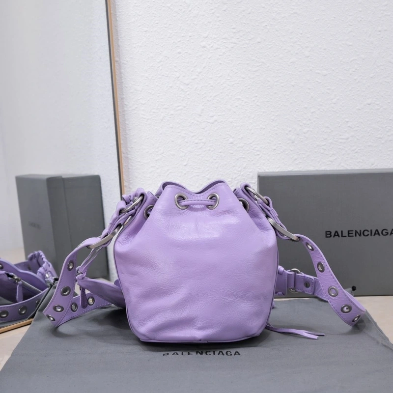 Bxlxnciaga Bucket Bags Classic 84529
