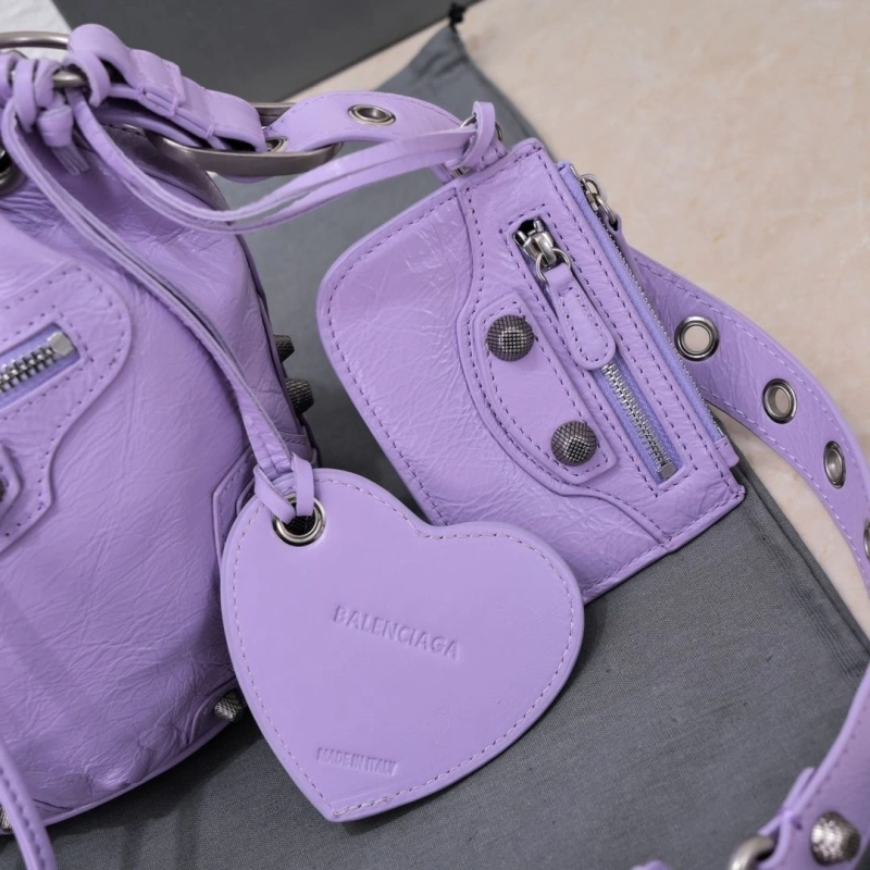 Bxlxnciaga Bucket Bags Classic 84529
