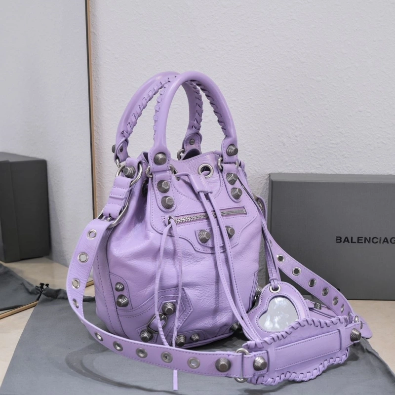 Bxlxnciaga Bucket Bags Compact 84573