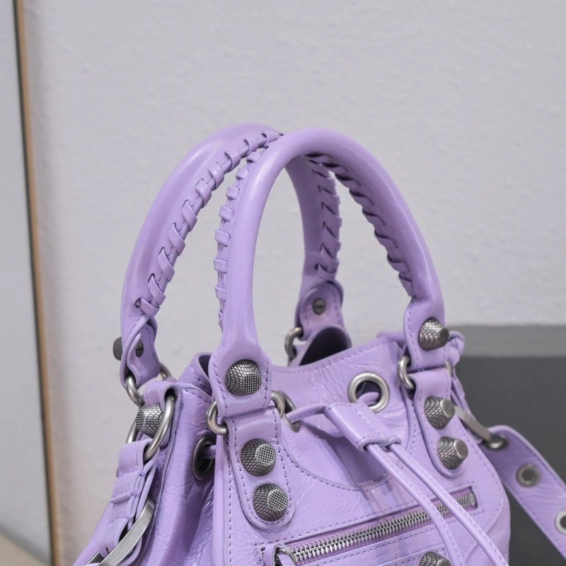 Bxlxnciaga Bucket Bags Compact 84573
