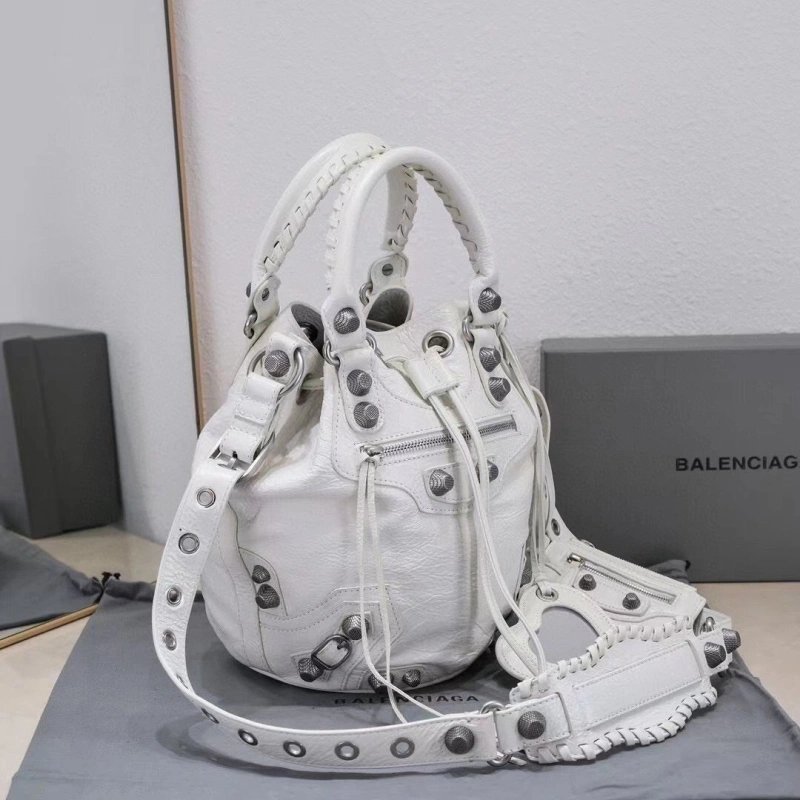 Bxlxnciaga Bucket Bags SportInspired 84538
