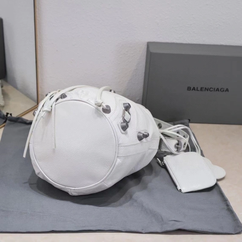 Bxlxnciaga Bucket Bags SportInspired 84538