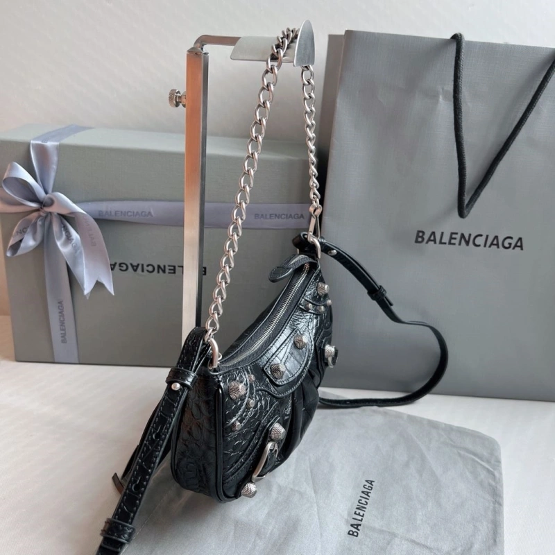 Bxlxnciaga  City Bags Bold 84515