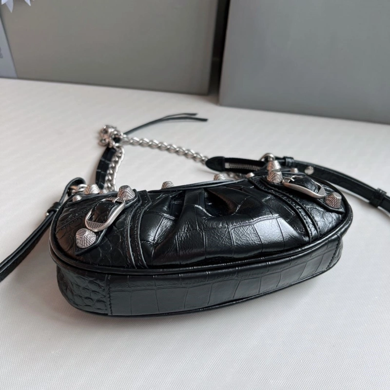 Bxlxnciaga  City Bags Bold 84515
