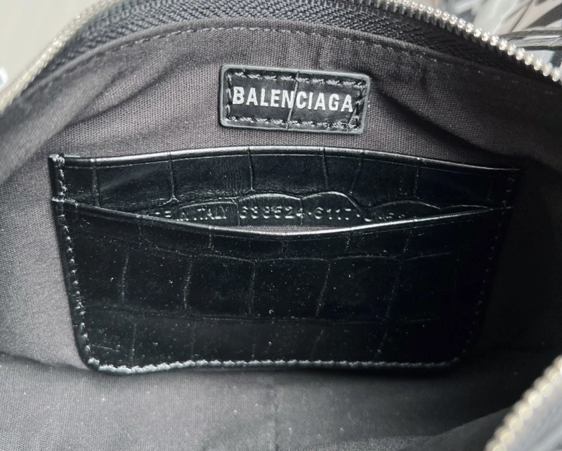 Bxlxnciaga  City Bags Bold 84515