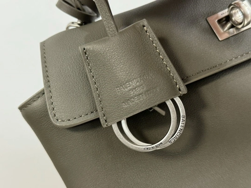 Durable Bxlxnciaga Top Handle Bags 84041