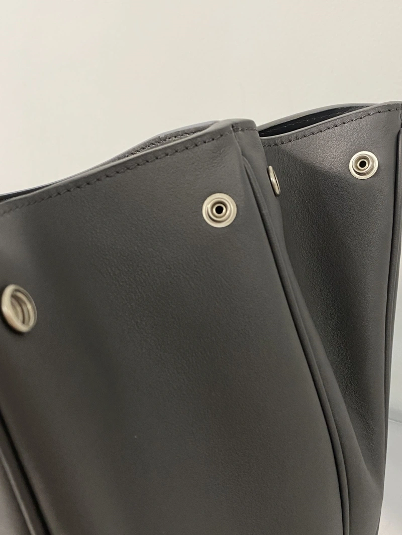 Bxlxnciaga Top Handle Bags Bold 84012