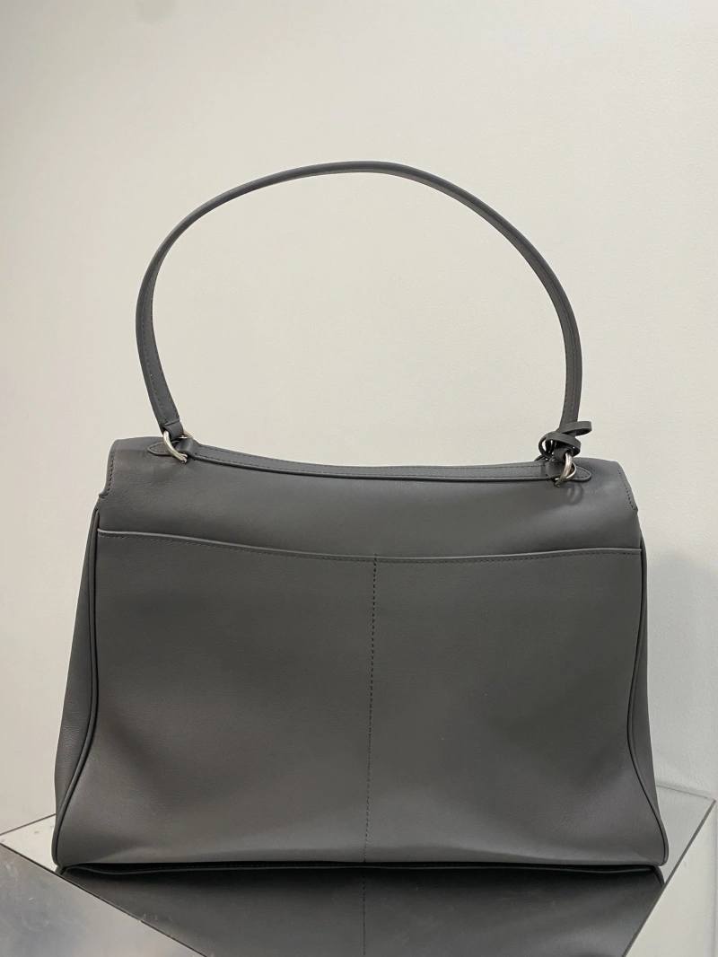 Bxlxnciaga Top Handle Bags Bold 84016